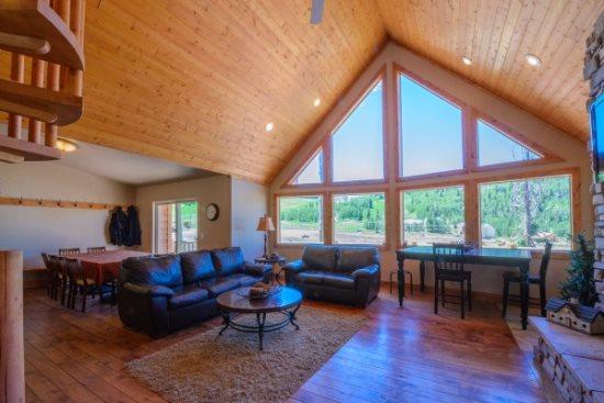 508 Vasel Town Home - thumb 3