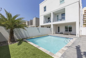 5703A Gulf Blvd (Casa Santiago A)