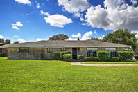5BR Corpus Christi House with Bay Views Accommodation Texas
