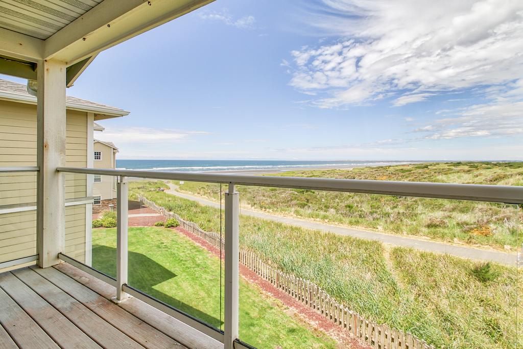 934 Vacations By The Sea - thumb 0