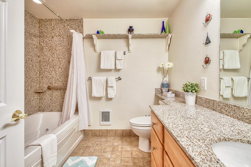 934 Vacations By The Sea - thumb 1