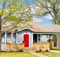 Admiral Haus- 3 blks to Main 4x3 Slps 10 HOT TUB - Accommodation Texas