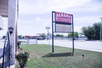 Booking Albany Accommodation Texas