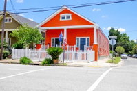 Algiers Point Ferry Courtyard Covered Patio Accommodation Texas