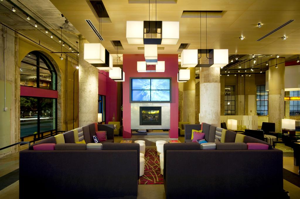 Aloft Dallas Downtown - thumb 1