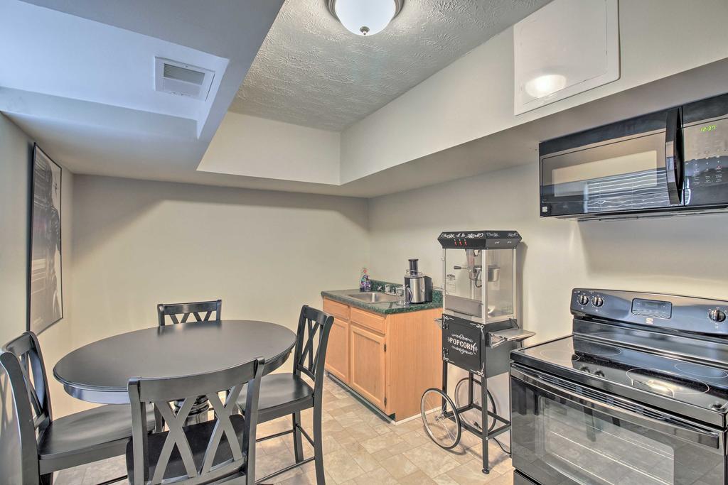 Apartment W/Media Room - 15 Mins To Atlanta! - thumb 2