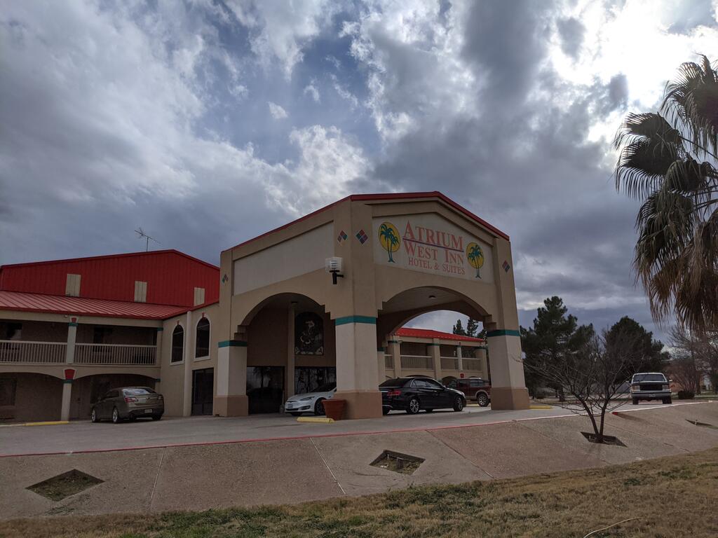Atrium Inn - thumb 1