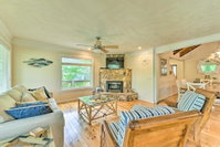 Badin Lake Cabin with Dock  2-Story Boat Slip Accommodation Texas
