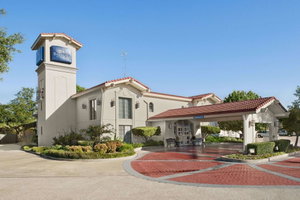 Baymont By Wyndham Longview