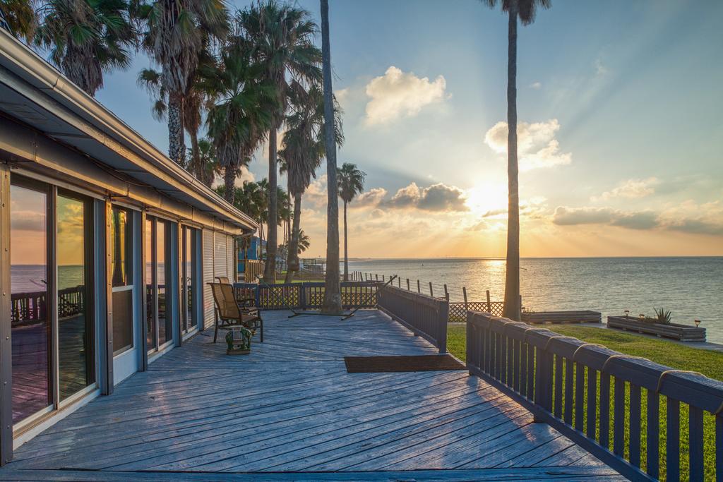 Bayside Beauty - thumb 0