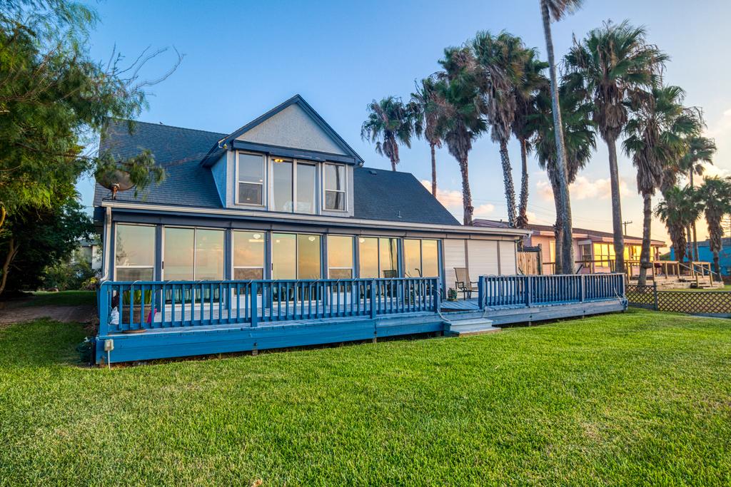 Bayside Beauty - thumb 1