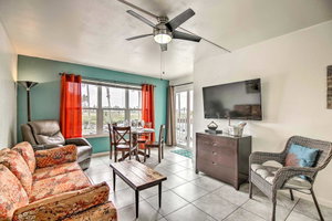 Beach Haven With Shared Amenities - Steps To Beach!