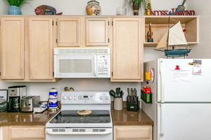 Beachside Retreat CBC161K