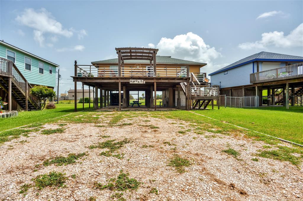 Beautiful Beach House With Sunset View & Large Deck! - thumb 1