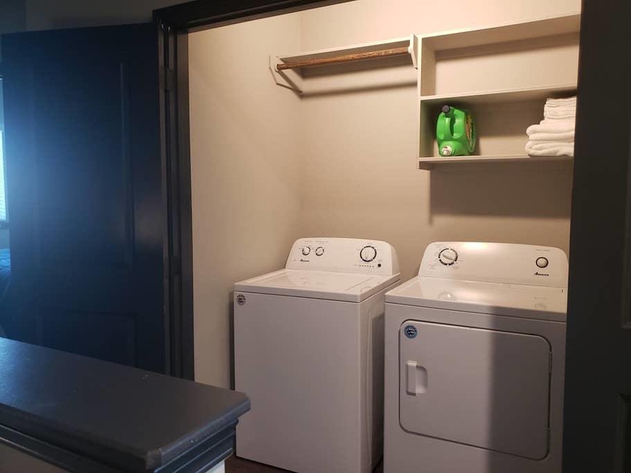 Beautiful NEW Condo In College Station #711 - thumb 2