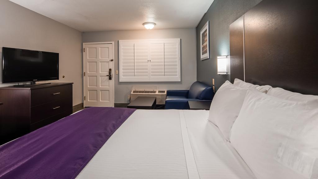 Best Western Desert Villa Inn - thumb 1
