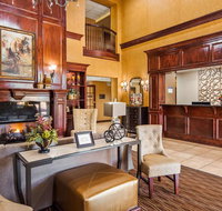Best Western Plus Crown Colony Inn  Suites - Accommodation Texas