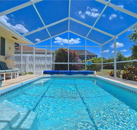 Cambridge House 2 Bedrooms Private Heated Pool Lanai Sleeps 6 WiFi - Accommodation Texas