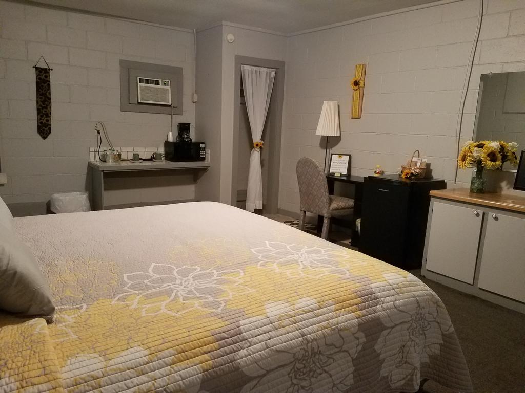 Canton Motel - thumb 0