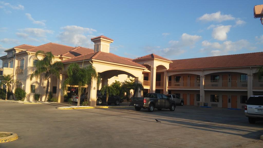 Casa Rosa Inn - thumb 1