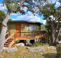 Cedar Shade Bungalow tree house views pool  hot tub next to marina 13 - Accommodation Texas