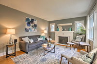 Charming Home with Yard - 5 Mins to Downtown Salem Accommodation Texas