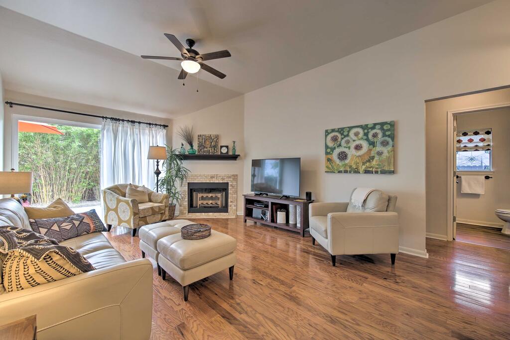 Chic Kyle Home W/Patio - 20 Mi. To DT Austin! - thumb 3
