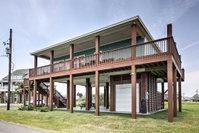 Coastal Crystal Beach House with Ocean Views Accommodation Texas