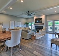 College Station Home - Walk to Texas A and M - Accommodation Texas