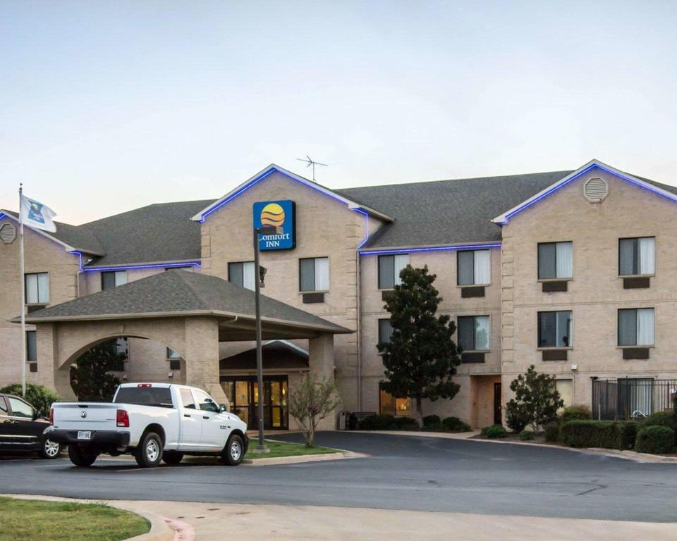 Comfort Inn & Suites Mansfield - thumb 0