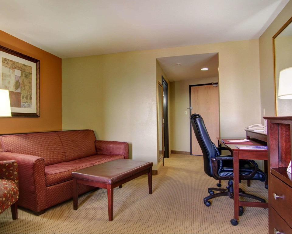Comfort Suites El Paso West - thumb 2