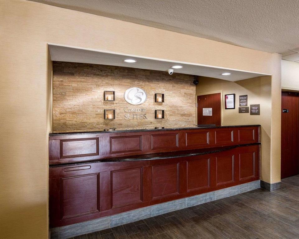 Comfort Suites Gainesville - thumb 3