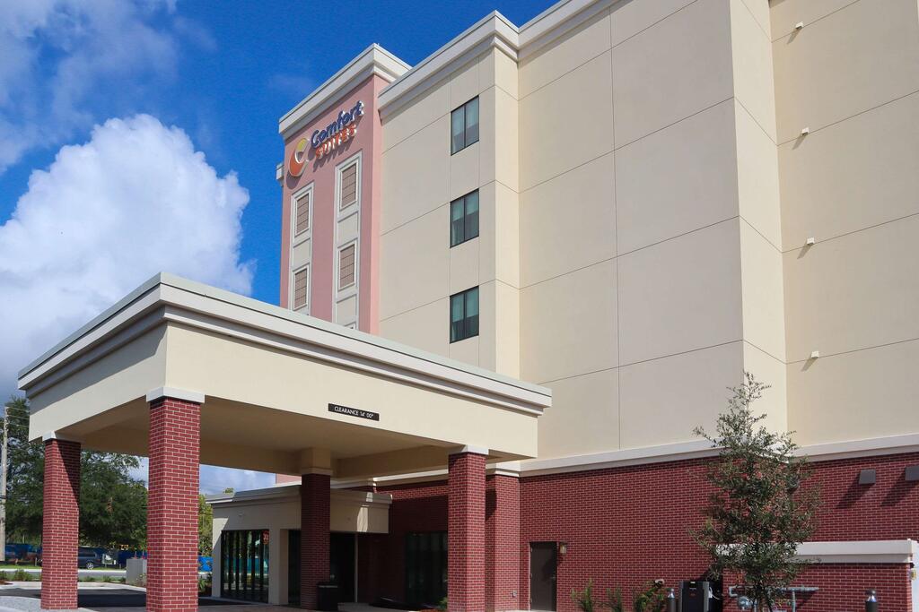 Comfort Suites Gainesville Near University - thumb 0