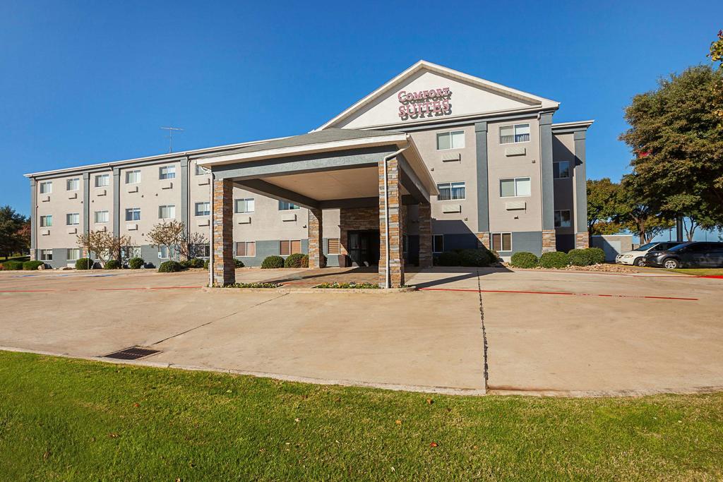 Comfort Suites Lewisville - thumb 3
