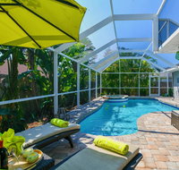 Contemporary Pool Villa I - Private Beach - Heated PoolJacuzzi - Free WiFi - Accommodation Texas