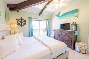 Cozy Condo At The Tiki Complex With Private Beach Access