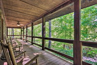 Creekside Marietta Cabin Retreat with Fire Pit Accommodation Texas