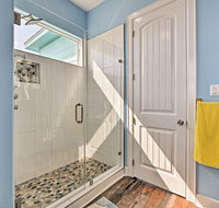 Custom Home with Deck and Grill-Steps to Surfside Beach - Accommodation Texas