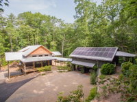 Custom-Built Forest Retreat with Guest House home Accommodation Texas