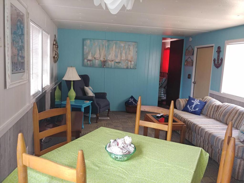 Cute 2 Bd Home Near Lake Bob Sandlin Dogs Welcome! - thumb 2