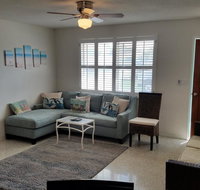 Cute Bungalow near the Beach and River with Private Pool - Accommodation Texas