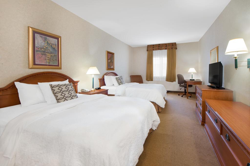 Days Inn & Suites By Wyndham Dumas - thumb 1