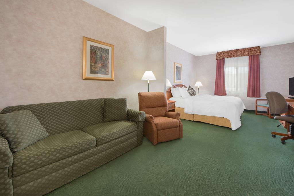 Days Inn & Suites By Wyndham Dumas - thumb 2