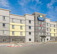 Days Inn  Suites by Wyndham Lubbock Medical Center - Accommodation Texas