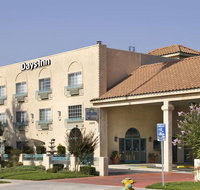 Days Inn by Wyndham Riverside Tyler Mall - Accommodation Texas
