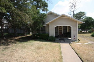 Deannie's Home