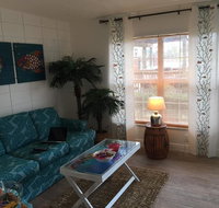 Dock Holiday- steps from the beach apts - Accommodation Texas