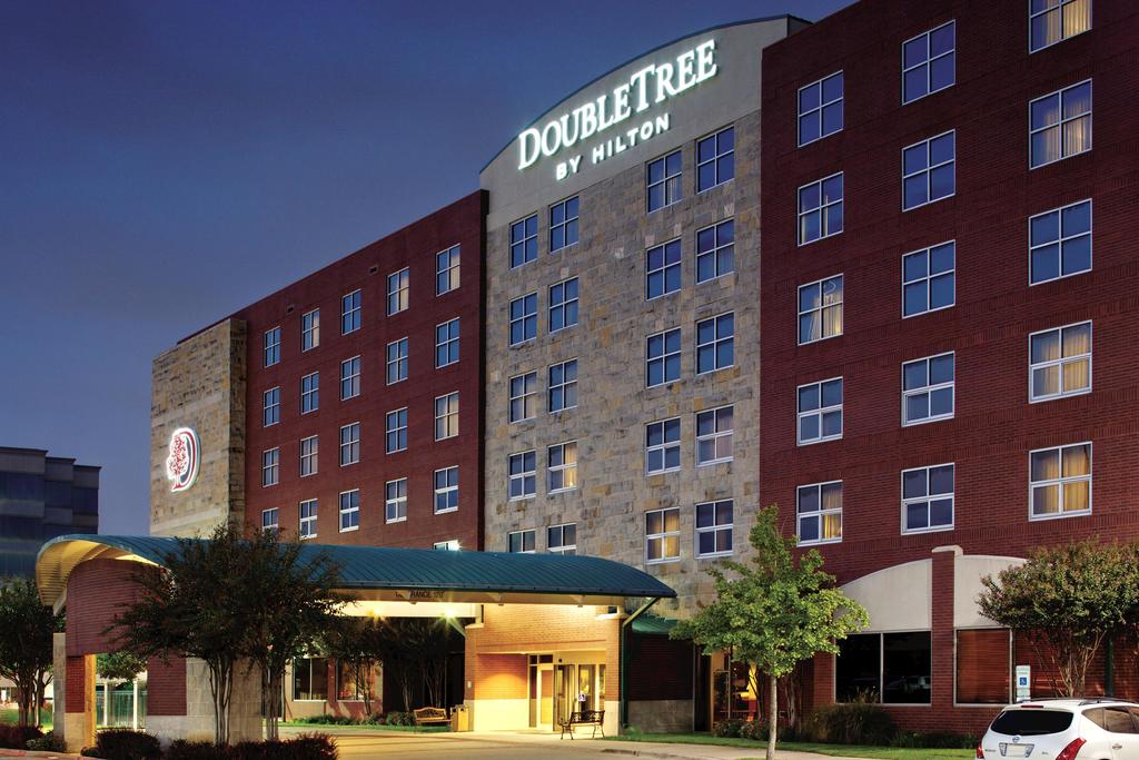 DoubleTree By Hilton Dallas-Farmers Branch - thumb 0