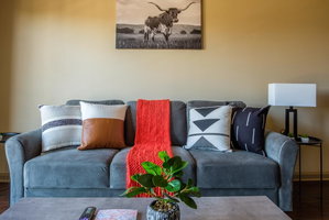Downtown 1 BR By Frontdesk