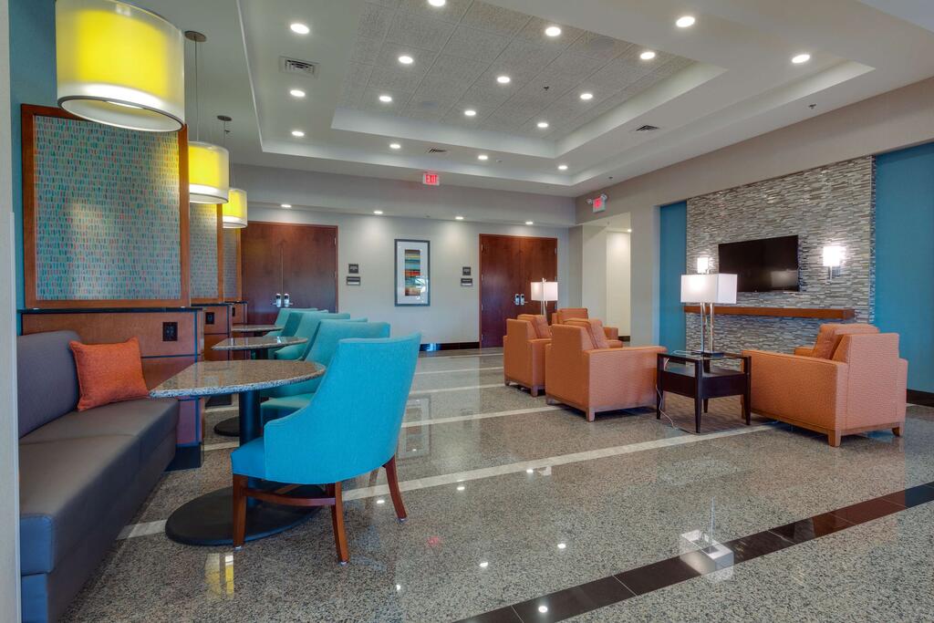 Drury Inn & Suites Gainesville - thumb 1